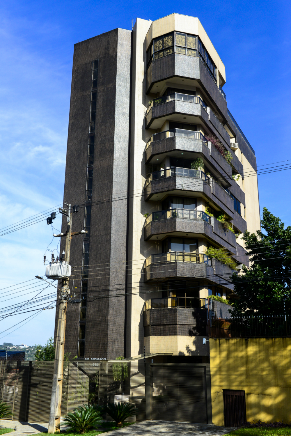 Apartamento - Edifício Residencial Mônaco
